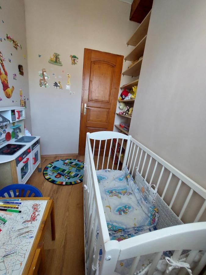 Csaladbarat Vendeglak Szegedi Maganszallashely 9 Fo Reszere, Nagycsaladok Es Barati Tarsasagok Reszere Екстер'єр фото